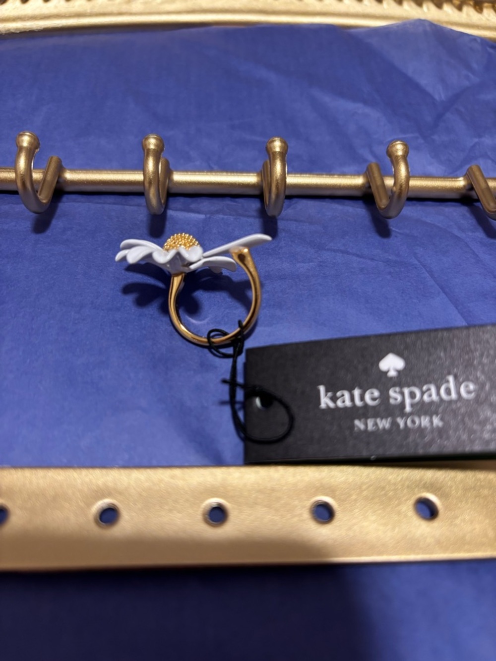 KATE SPADE DAISY RING - Picture 3 of 3